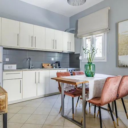 Ninemia 3 Apartament